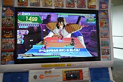 画像集#022のサムネイル/新型筐体で大幅進化。新作アーケードTCG「ドラゴンボールヒーローズ」の体験会で,天津飯や18号達をぶっ飛ばしてきた