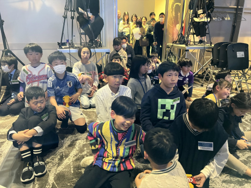 画像集 No.020のサムネイル画像 / 「第5回Minecraftカップ 全国大会」最終審査会レポート。教育版マイクラで作られた「未来の街の姿」