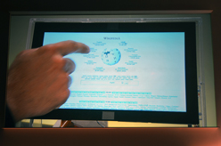 画像集#015のサムネイル/［COMPUTEX］Microsoft，x86とARMの両方で動作する「Windows 8」を披露。タブレット向けの新UIや一部ハードウェア要件も明らかに