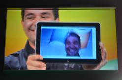 画像集#025のサムネイル/［COMPUTEX］Microsoft，x86とARMの両方で動作する「Windows 8」を披露。タブレット向けの新UIや一部ハードウェア要件も明らかに