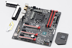 画像集 No.006のサムネイル画像 / GIGABYTEのゲーマー向けマザーボード「GA-Z170X-Gaming 7」をチェック。多機能でも高価すぎないバランスは要注目だ
