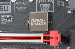 画像集 No.009のサムネイル画像 / GIGABYTEのゲーマー向けマザーボード「GA-Z170X-Gaming 7」をチェック。多機能でも高価すぎないバランスは要注目だ