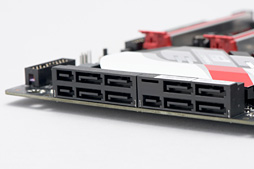 画像集 No.013のサムネイル画像 / GIGABYTEのゲーマー向けマザーボード「GA-Z170X-Gaming 7」をチェック。多機能でも高価すぎないバランスは要注目だ