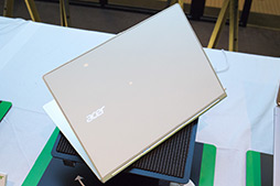 画像集#022のサムネイル/Acer,Windows 8採用PCのラインナップを国内発表。タブレットや世界最薄Ultrabookなどを公開