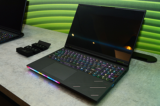 画像集 No.001のサムネイル画像 / RTX 50シリーズ搭載のゲーマー向けノートPC&デスクトップPCがAcerから登場