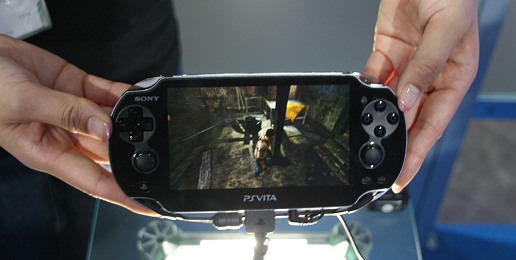 画像集#002のサムネイル/［TGS 2011］PS Vitaのさまざまな機能を活かした「アンチャーテッド -地図なき冒険の始まり-」＆マルチプレイを体験できるPS3用「アンチャーテッド -砂漠に眠るアトランティス-」プレイレポート
