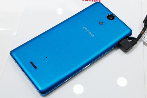 画像集#019のサムネイル/NTTドコモ，「GALAXY S III α」「AQUOS PHONE ZETA」など2012年冬モデルスマートフォン10製品を発表。すべてが下り最大100Mbpsの「Xi」に対応