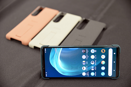 画像集#017のサムネイル/「Xperia 5 III」実機レポート。既存製品との違いを中心に特徴をチェックしてみた
