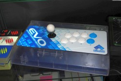 画像集#003のサムネイル/［TGS 2012］Team Mad Catzによる「スパIV AE」エキシビションマッチの全試合をムービーで掲載。カプコン綾野Pによるトークセッションも