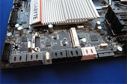 画像集#010のサムネイル/GIGA-BYTE，Z77搭載のゲーマー向けマザーボードを公開。ATXモデルはPCIe 3.0 x16×2やx8×4接続に対応か