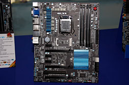 画像集#016のサムネイル/GIGA-BYTE，Z77搭載のゲーマー向けマザーボードを公開。ATXモデルはPCIe 3.0 x16×2やx8×4接続に対応か