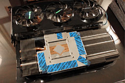 画像集#018のサムネイル/GIGA-BYTE，Z77搭載のゲーマー向けマザーボードを公開。ATXモデルはPCIe 3.0 x16×2やx8×4接続に対応か