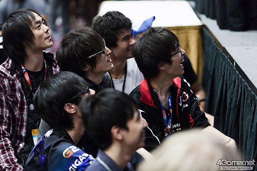  No.022Υͥ / EVO2015ϡŴ7פǥΥ꤬ŪͥUMvC3פǤCrossRF꤬ǽη辡ȡʥȤضʤ᤿EVO2ܤޤȤ