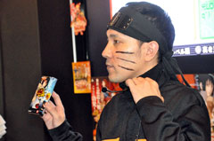 画像集#008のサムネイル/サイバーコネクトツーの松山 洋氏が“うずまきピロシ”として登場。「NARUTO−ナルト− 疾風伝 ナルティメットインパクト」トークショウ