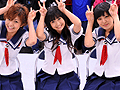 金元寿子さん,大亀あすかさん,伊瀬茉莉也さんが制服姿で登場。PSP用ソフト「フォトカノ」のステージイベント「プレフォトセッション」の模様をレポート