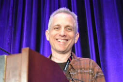 画像集 No.001のサムネイル画像 / ［GDC 2016］「Magic: The Gathering」を20年間デザインしてきたMark Rosewater氏が，自身の経験から得た“20の教訓”を語る