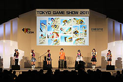 画像集#020のサムネイル/［TGS 2011］バンダイナムコゲームスのステージイベント「アニメもゲームもグラビアも！　全部まとめてアイドルマスター!!」で，アニメの新たなオープニング曲「CHANGE!!!!」が初公開