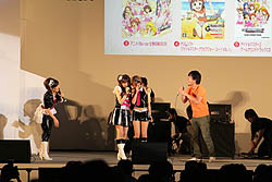画像集#024のサムネイル/［TGS 2011］バンダイナムコゲームスのステージイベント「アニメもゲームもグラビアも！　全部まとめてアイドルマスター!!」で，アニメの新たなオープニング曲「CHANGE!!!!」が初公開