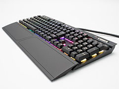 【PR】進化を続けるCorsair製最新キーボード「K70 RGB MK.2」には,ゲーマーに必要なすべてが揃っている