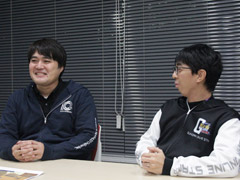 7周年を迎える「ガンダムオンライン」は宇宙世紀からオールガンダムへと進化する。新旧両プロデューサーにインタビュー