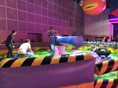 画像集 No.012のサムネイル画像 / ［E3 2019］「フォートナイト」のポップでコミカルな世界観と“ノリ”を再現。Epic Gamesブースの模様をレポート