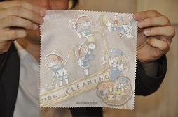 画像集#019のサムネイル/イオンちゃんが考案した7次元料理が食べられる。ガスト,星海社,シャッツキステの共同企画によるコラボイベント「七次元世界からのカフェレストラン」をレポート