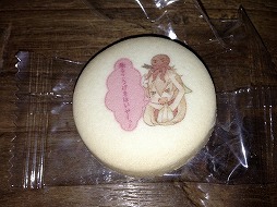 画像集#021のサムネイル/イオンちゃんが考案した7次元料理が食べられる。ガスト,星海社,シャッツキステの共同企画によるコラボイベント「七次元世界からのカフェレストラン」をレポート