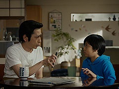 「パズドラ」新CMでは二宮和也さんが“昭和の父ちゃん”に。10月11日より全国でオンエア