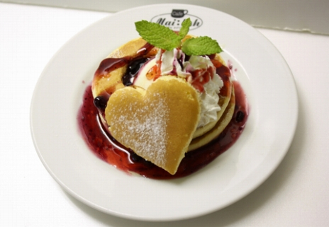 画像集#005のサムネイル/「白衣性恋愛症候群 RE:Therapy」とメイドカフェ「カフェメイリッシュ」とのコラボレーションイベントが,本日〜6月24日の期間限定で実施中