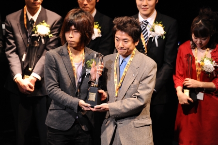 画像集#019のサムネイル/KONAMIのアーケードタイトルチャンピオンが六本木に集結。「KONAMI Arcade Championship 2012 グランドフィナーレ〜授賞祝賀会〜」レポート