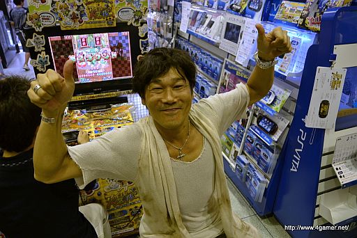 画像集#007のサムネイル/「アイルーでパズルー」対決が行われたゲームズマーヤでの店頭体験会をレポート。「ハギとこ」に出演できるかもしれない店頭体験会は8月7日に仙台で実施