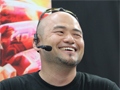「The Wonderful 101」の魅力をプラチナゲームズの神谷英樹氏が紹介。マフィア梶田も登場した発売記念トークイベントの模様をレポート