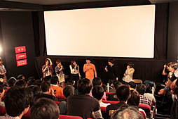 画像集#011のサムネイル/「シャイニーフェスタ 新作アニメ プレミアム先行上映会」が徳島のマチ★アソビ Vol.9で開催。上映されたアニメは，どのバージョンのものだったのか