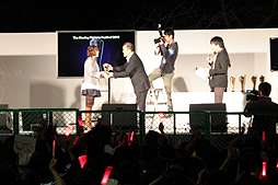 画像集#020のサムネイル/「シャイニーフェスタ 新作アニメ プレミアム先行上映会」が徳島のマチ★アソビ Vol.9で開催。上映されたアニメは，どのバージョンのものだったのか