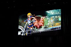 画像集#016のサムネイル/シリーズ最新作「BLAZBLUE CHRONO PHANTASMA」が「ぶるふぇす2012 -らいおっとさまー あげいん-」にて発表。8月6日～12日の期間にロケテストも実施