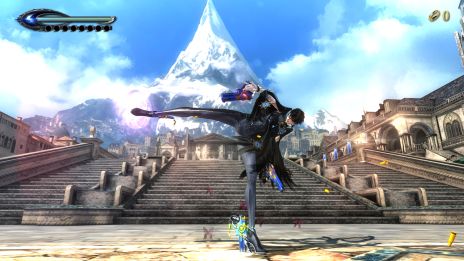 画像集#009のサムネイル/「ベヨネッタ2」,バトルに役立つテクニックの数々や隠し武器「ワンワン」など,本作をより深く楽しむための情報が公開