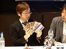 画像集#014のサムネイル/阿佐ヶ谷アニメストリートに「GOD EATERビジュアルギャラリー」オープン。「GOD EATER 2」のアップデート情報満載のトークイベントの模様をお届け