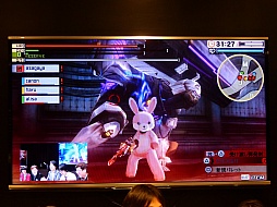 画像集#018のサムネイル/阿佐ヶ谷アニメストリートに「GOD EATERビジュアルギャラリー」オープン。「GOD EATER 2」のアップデート情報満載のトークイベントの模様をお届け