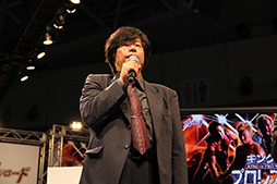 画像集#003のサムネイル/［TGS 2012］「ブシロード」が今後展開するタイトルの数々を紹介。ブースにはリングが設置され，新日本プロレスの選手達による試合を連日開催 