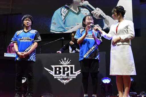 画像集 No.024のサムネイル画像 / 国内を代表するDDRプレイヤーがJAEPO会場で激突！「BEMANI PRO LEAGUE ZERO DanceDanceRevolution」レポート