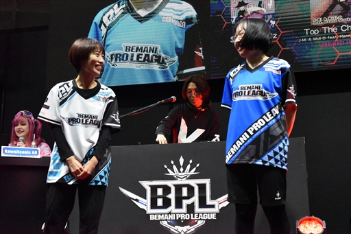 画像集 No.032のサムネイル画像 / 国内を代表するDDRプレイヤーがJAEPO会場で激突！「BEMANI PRO LEAGUE ZERO DanceDanceRevolution」レポート
