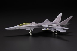 画像集 No.013のサムネイル画像 / 「エースコンバット」シリーズに登場する架空機「XFA-27」の1/144キットが10月に発売。簡易塗装済と無塗装グレー成形の2バージョン