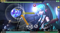 画像集#004のサムネイル/新基板に対応した「初音ミク Project DIVA Arcade Future Tone」がプレイアブル出展。「GUILTY GEAR Xrd -SIGN-」もプレイできた「SEGA PRIVATE SHOW 2013」レポート