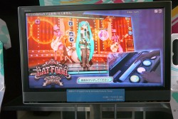 画像集#008のサムネイル/新基板に対応した「初音ミク Project DIVA Arcade Future Tone」がプレイアブル出展。「GUILTY GEAR Xrd -SIGN-」もプレイできた「SEGA PRIVATE SHOW 2013」レポート