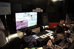 画像集 No.009のサムネイル画像 / 親子で「Minecraft」を体験。全国11都市で開催される「マイクラ部 全国キャラバン」東京会場の模様をレポート