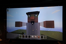 画像集 No.012のサムネイル画像 / 親子で「Minecraft」を体験。全国11都市で開催される「マイクラ部 全国キャラバン」東京会場の模様をレポート
