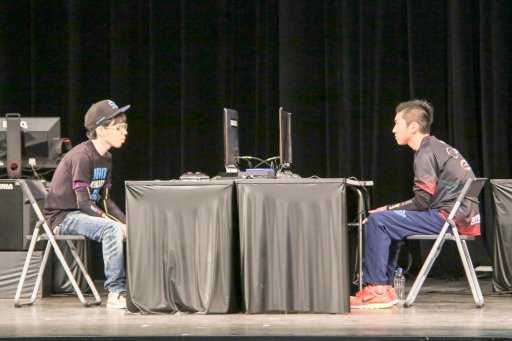 画像集 No.008のサムネイル画像 / 「CS:GO」「FIFA16」「GGXrd」の3部門で争われた「第1回 日本eスポーツ選手権大会」レポート。ゲームアスリートの育成を目指すJeSPAの活動が本格始動