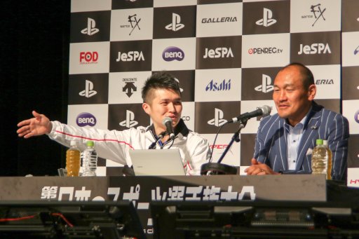 画像集 No.009のサムネイル画像 / 「CS:GO」「FIFA16」「GGXrd」の3部門で争われた「第1回 日本eスポーツ選手権大会」レポート。ゲームアスリートの育成を目指すJeSPAの活動が本格始動