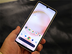 ミドルクラススマホ「AQUOS sense8」がシャープから登場。カメラ機能の強化と長時間駆動が見どころだ