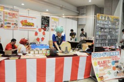 画像集 No.002のサムネイル画像 / 「ブシロード10周年祭」は大盛況のうちに終幕。多数の来場者がカードファイトや展示を楽しんだ会場の模様やステージイベントをレポート